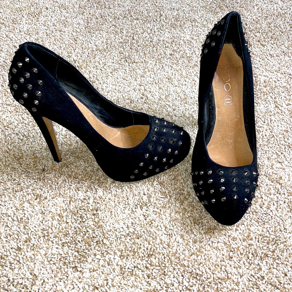 Black suede stiletto heels with studs Aldo
